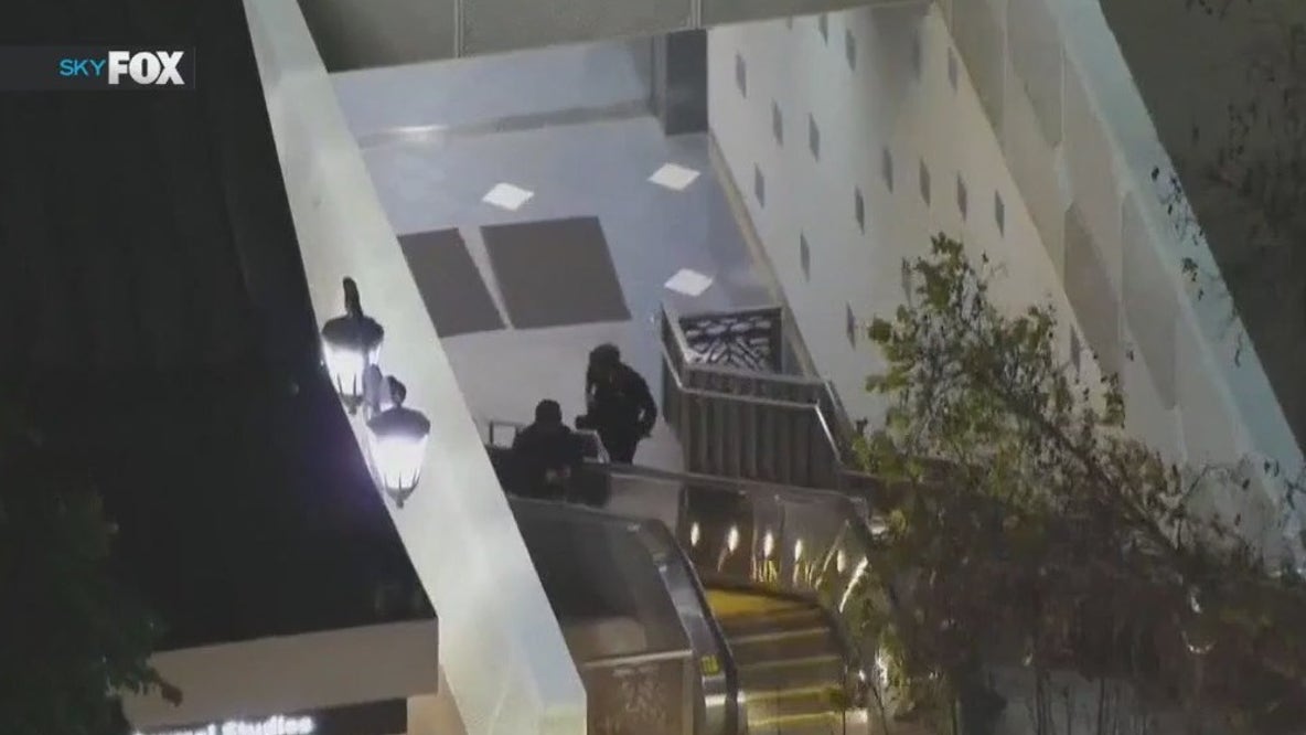 Man stabbed on Metro platform in Universal City
